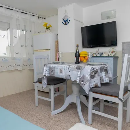Jorge Aguas - 1bedroom Private Terrace & Sea View *